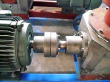 Bevel Gear Driven Pellet Extruder Machine Bevel Gear Driven Pellet Extruder Machine